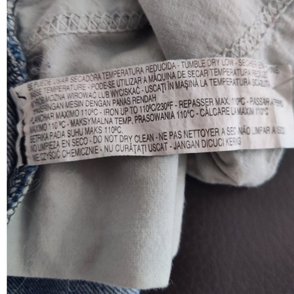 Zara TRF Denim Cut Off Shorts Destroyed Jean Short Small Summer festival gear - Picture 9 of 9